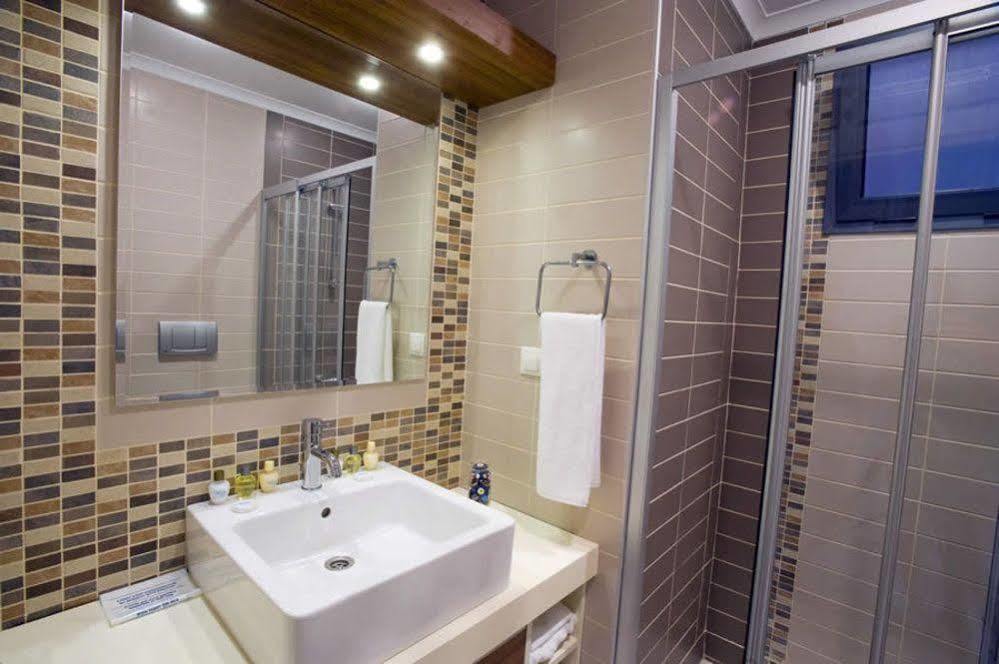 Kondo Suites Çeşme Exterior foto